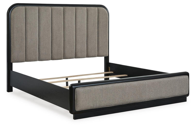 Rowanbeck Bedroom Sets