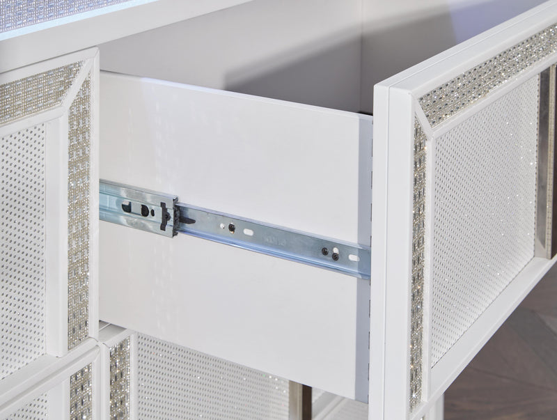 Chalanna Dressers and Chests