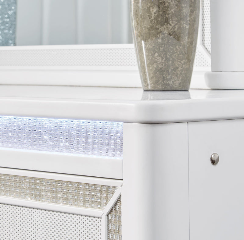 Chalanna Dressers and Chests