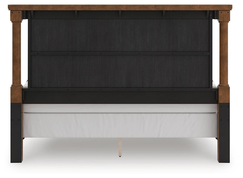 Rowlenstown Bedroom Sets