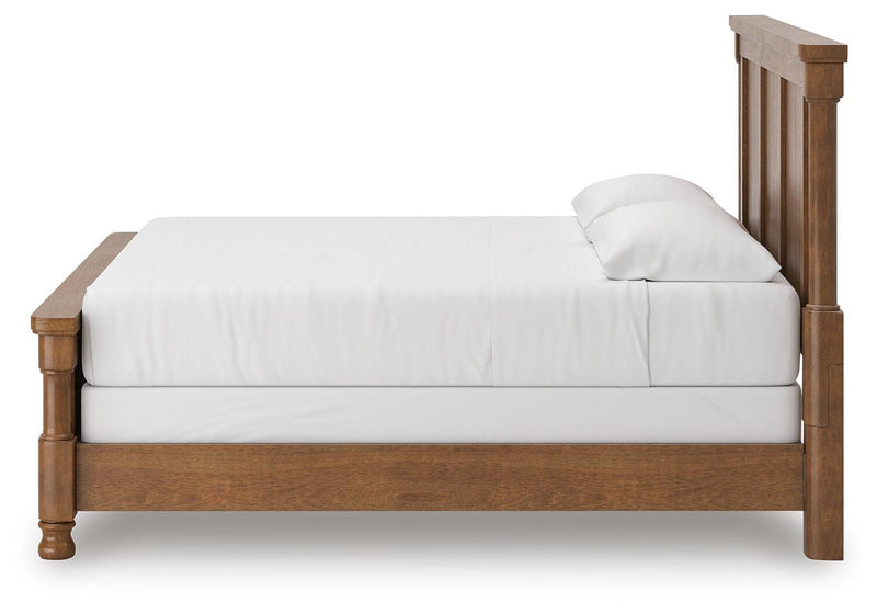 Rowlenstown Poster Bed, Dresser, Mirror & Nightstand, Bedroom Set