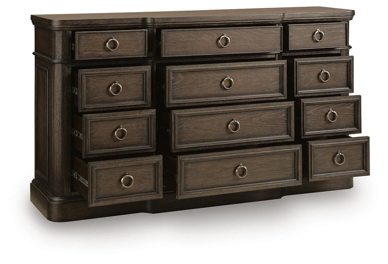 Wickenger Dressers and Chests