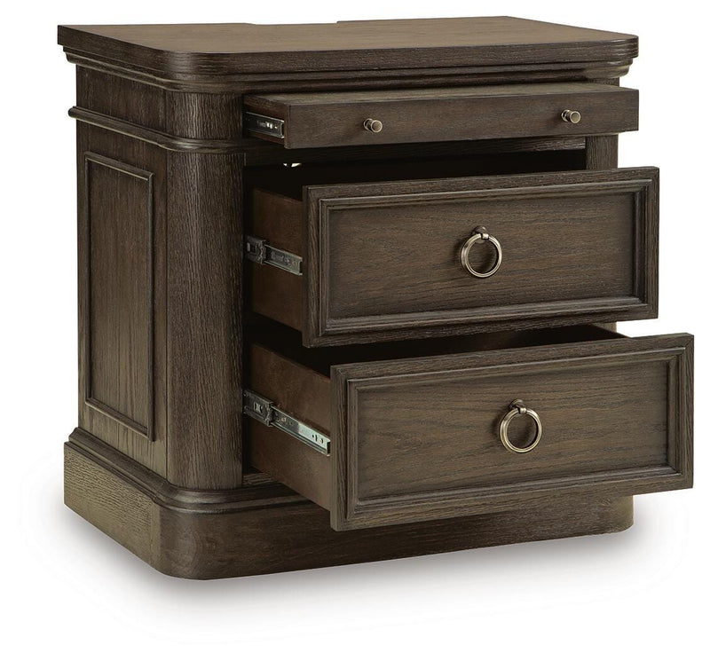 Wickenger Nightstands