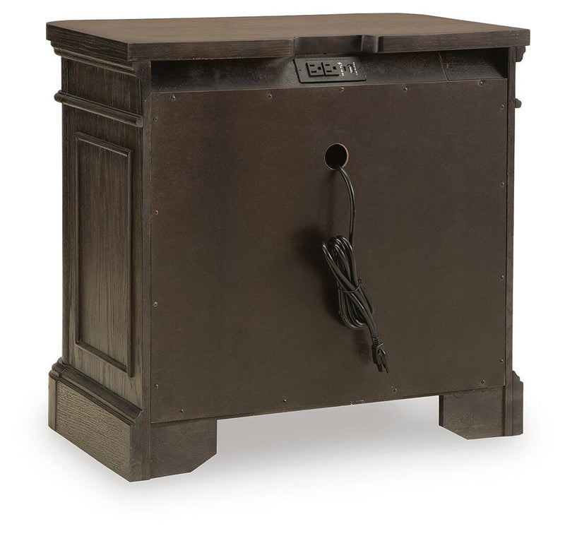 Wickenger Nightstands