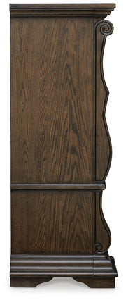 Maylee Bedroom Sets