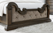 Maylee Bed