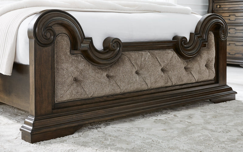 Maylee Bed