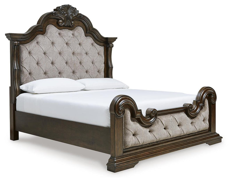 Maylee Bedroom Sets