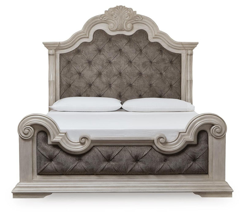 Bruchandi Bedroom Sets