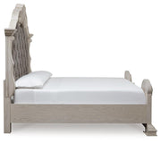 Bruchandi Bedroom Sets