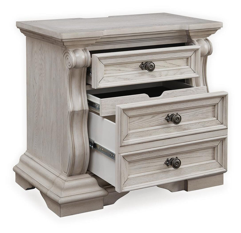Bruchandi Bedroom Sets