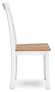 Gesthaven Dining Set (Up to 4 Barstools)