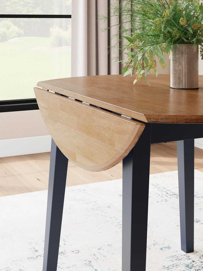 Gesthaven Dining Sets
