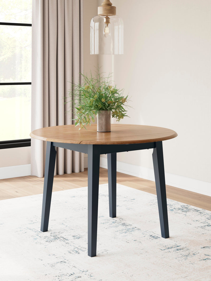 Gesthaven Dining Sets
