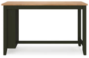 Gesthaven Dining Sets