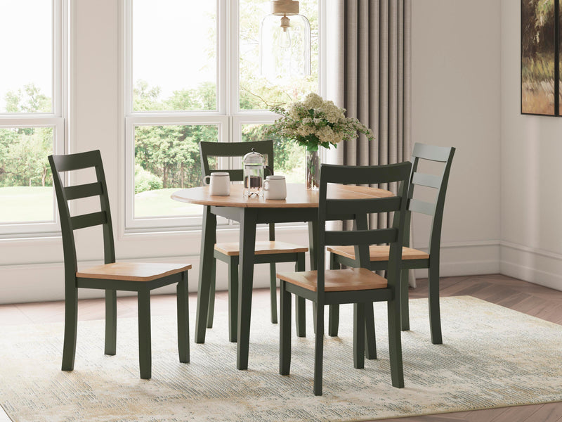 Gesthaven Dining Tables