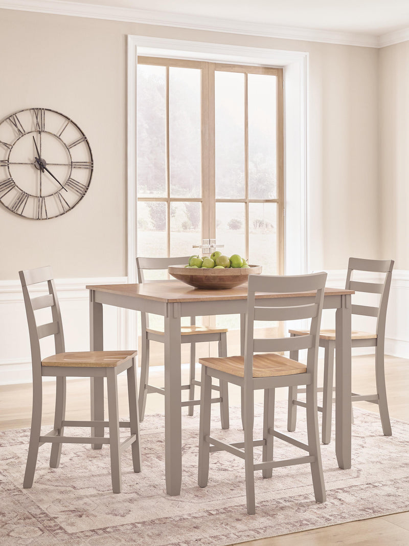 Harperfeld Dining Sets