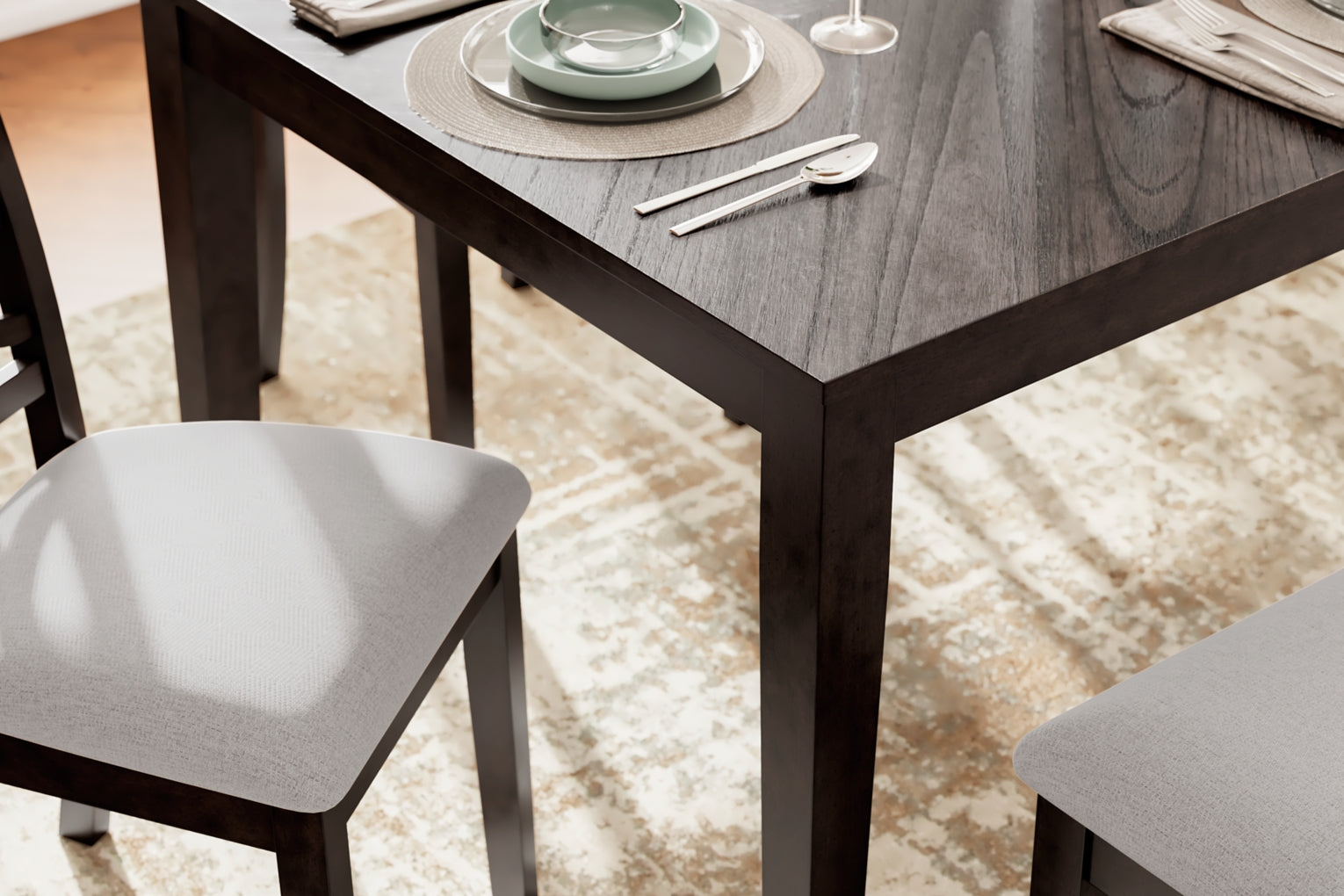 Langwest Dining Room Table Set