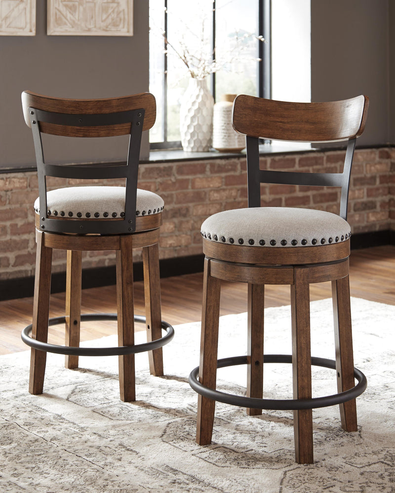 Valebeck Dining Sets
