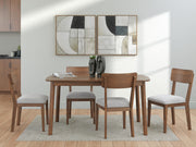 Lyncott Dining Room Table Set (5/CN)