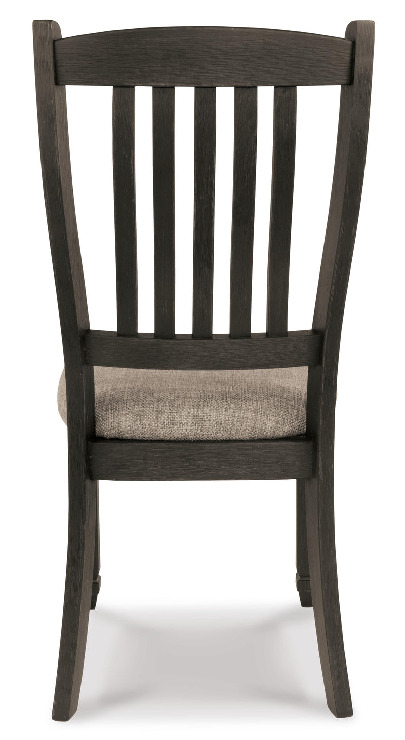 Tyler Creek Dining Set (Up to 6 Barstools)