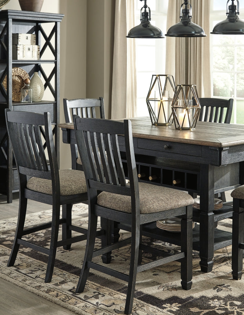 Tyler Creek Dining Set (Up to 6 Barstools)