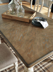 Realyn Dining Sets