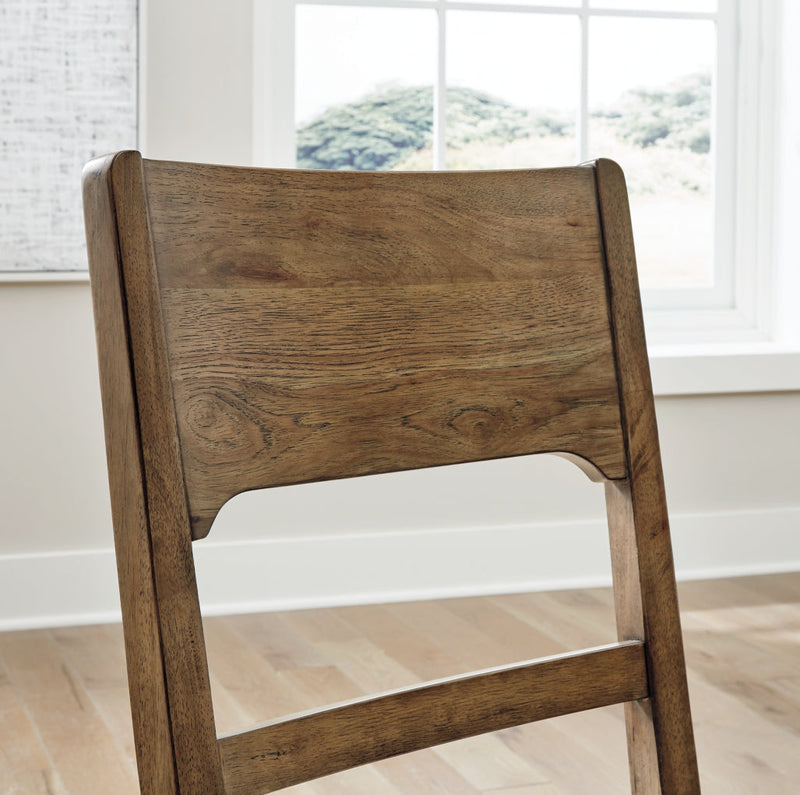 Cabalynn Dining Set (Up to 8 Chairs)
