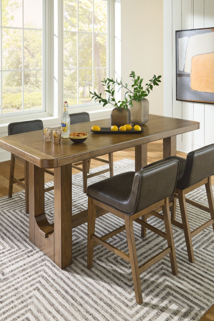 Cabalynn Dining Set (Up to 8 Chairs)