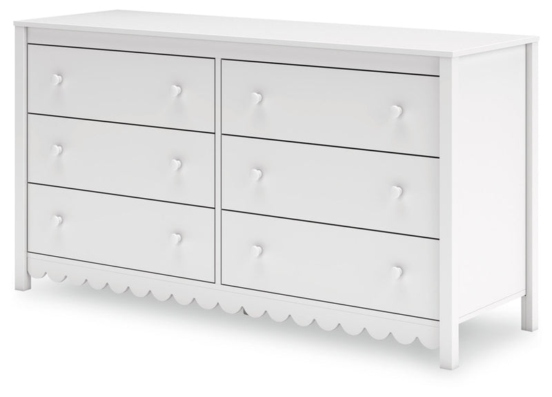 Hallityn Six Drawer Dresser
