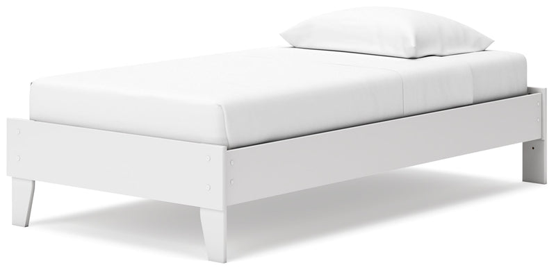 Socalle Platform Bed