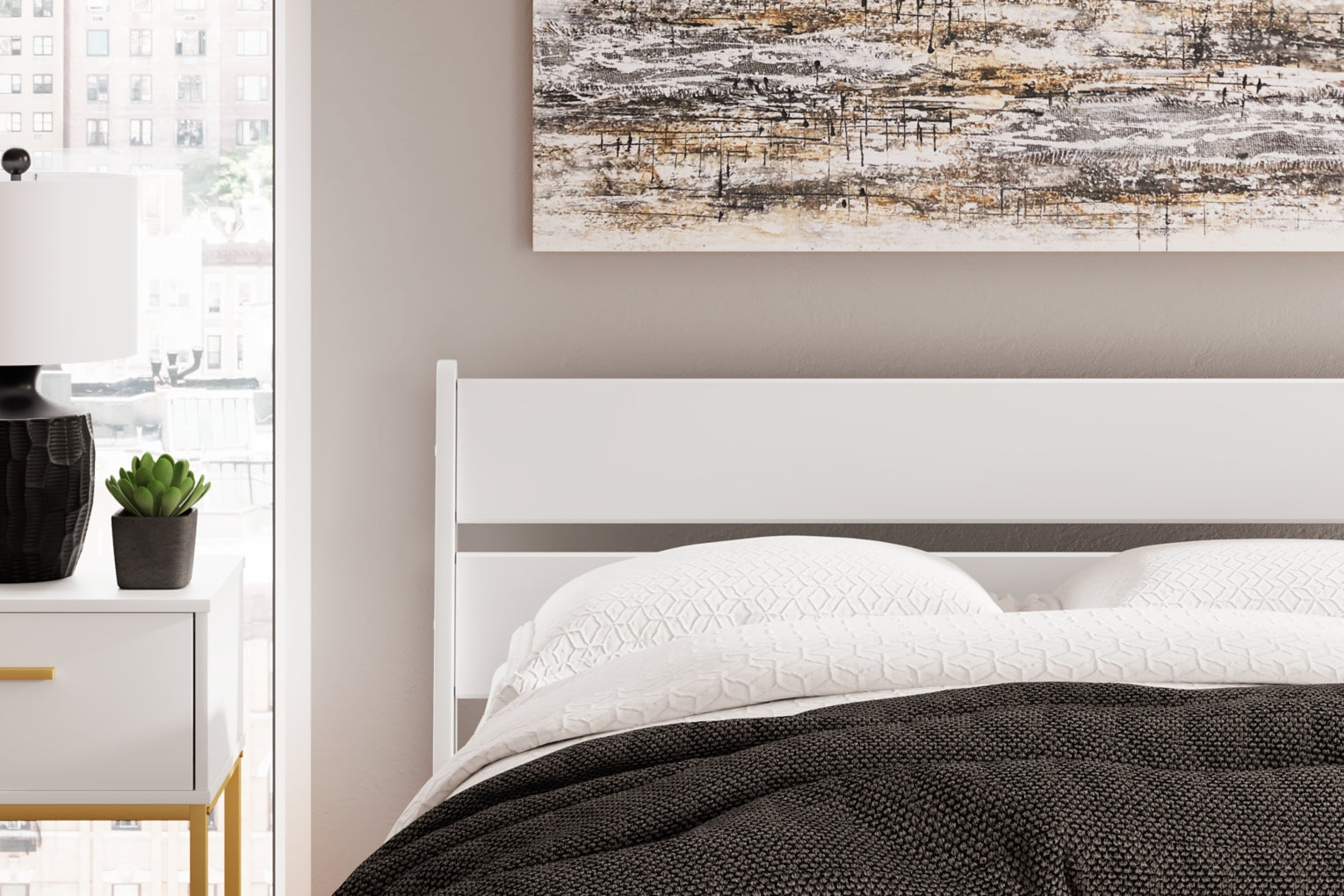 Socalle Platform Bed