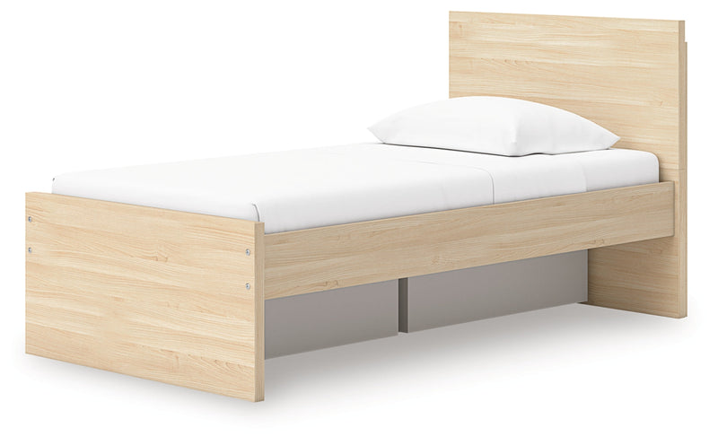Onita Platform Bed
