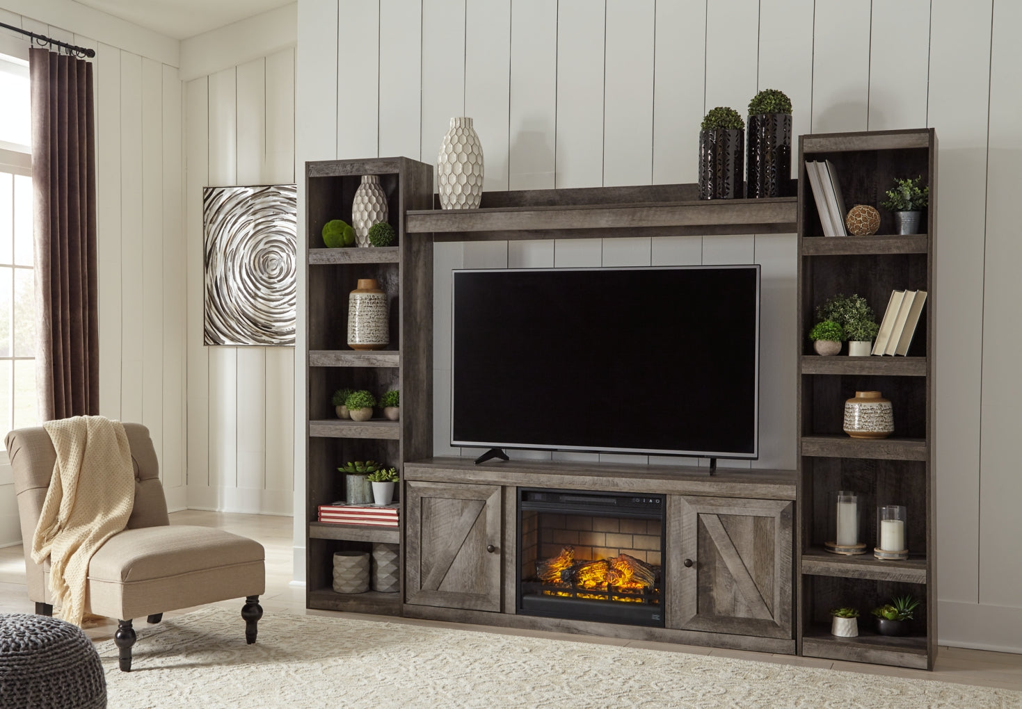 Wynnlow TV Stand