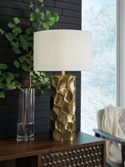 Marshawn Metal Table Lamp