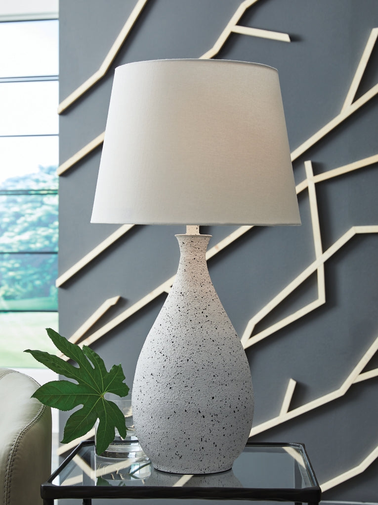 Wyattford Metal Table Lamp