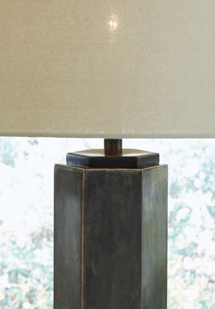 Dirkton Metal Table Lamp