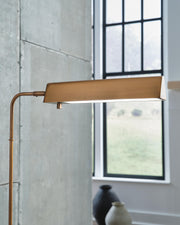 Yafe Metal Floor Lamp