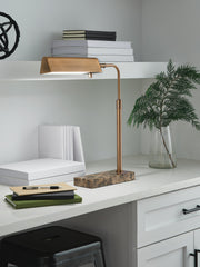 Yafe Metal Desk Lamp