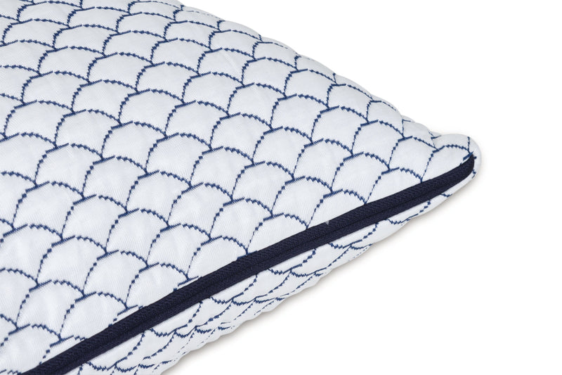 DreamCloudTM Classic Queen/King Pillow