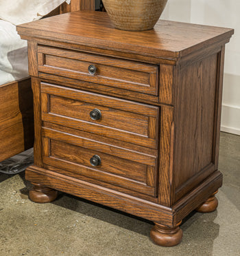 Havenstein Two Drawer Night Stand Default Title