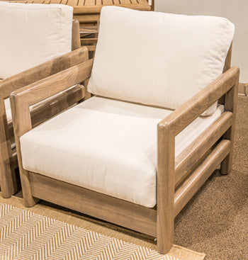 Arc Outdoor Lake Lounge Chair w Cushion