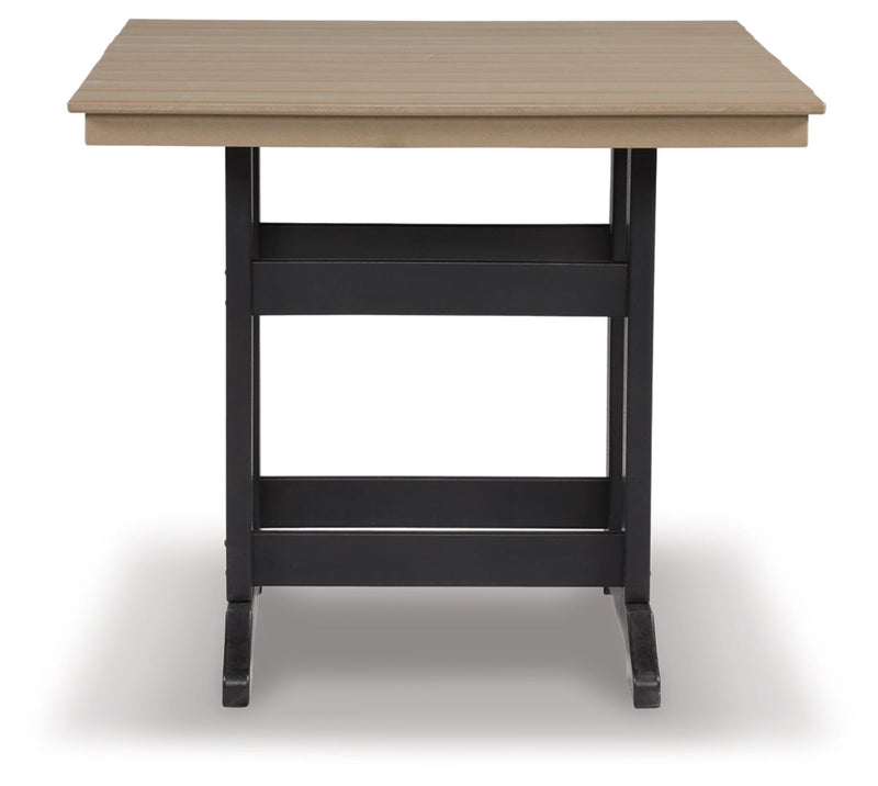 Fairen Trail Table With Umbrella Option