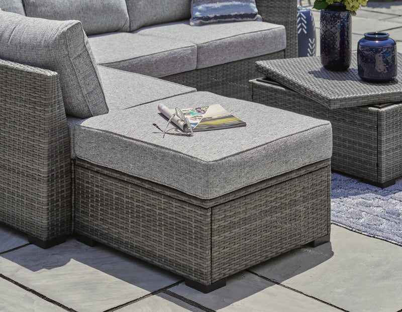 Petal Outdoor