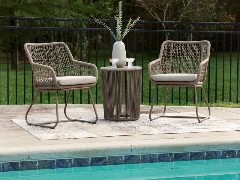Monarch Heights Chairs w/CUSH/ Table Set (3/CN)