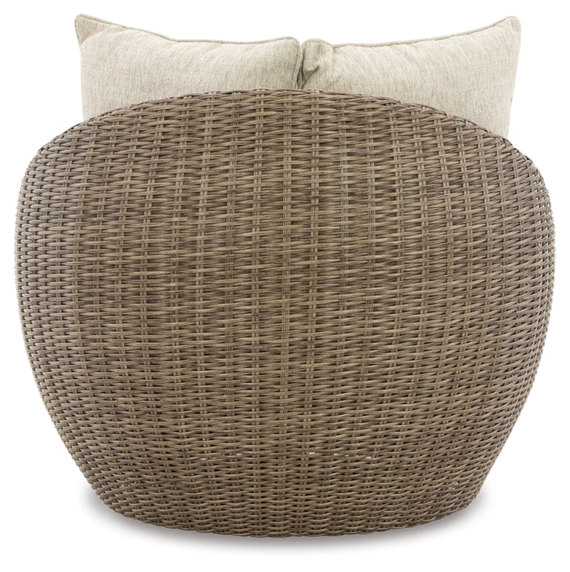 Danson Swivel Lounge w/Cushion (2/CN)