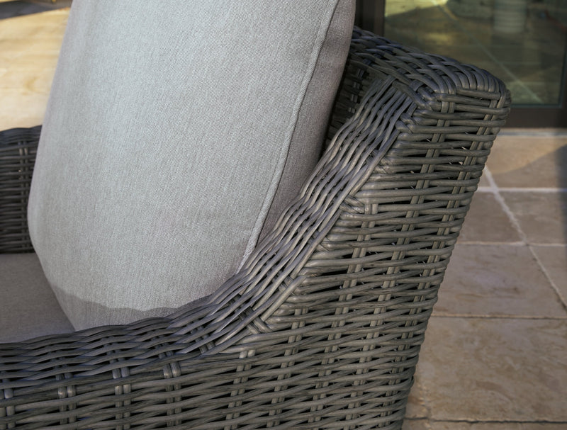 Elite Outdoor Seating