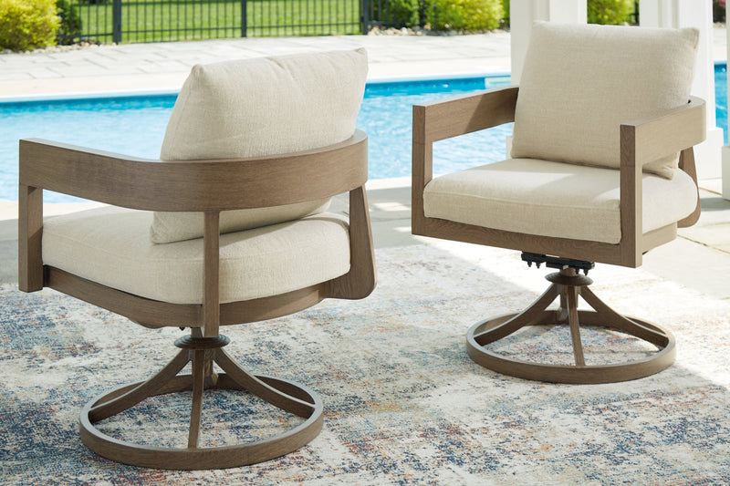 Serene Bay Swivel Chair w/Cushion