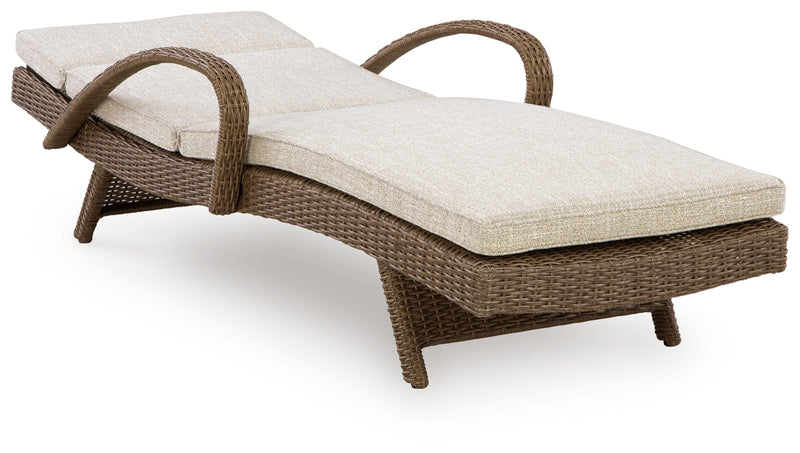 Revare Beach Outdoor Seating