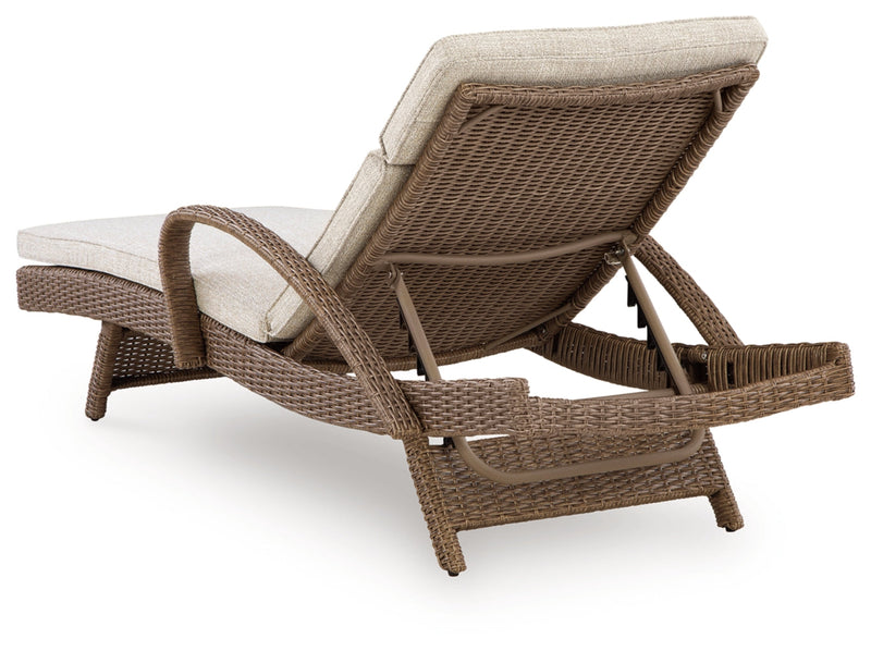 Revare Beach Outdoor Seating